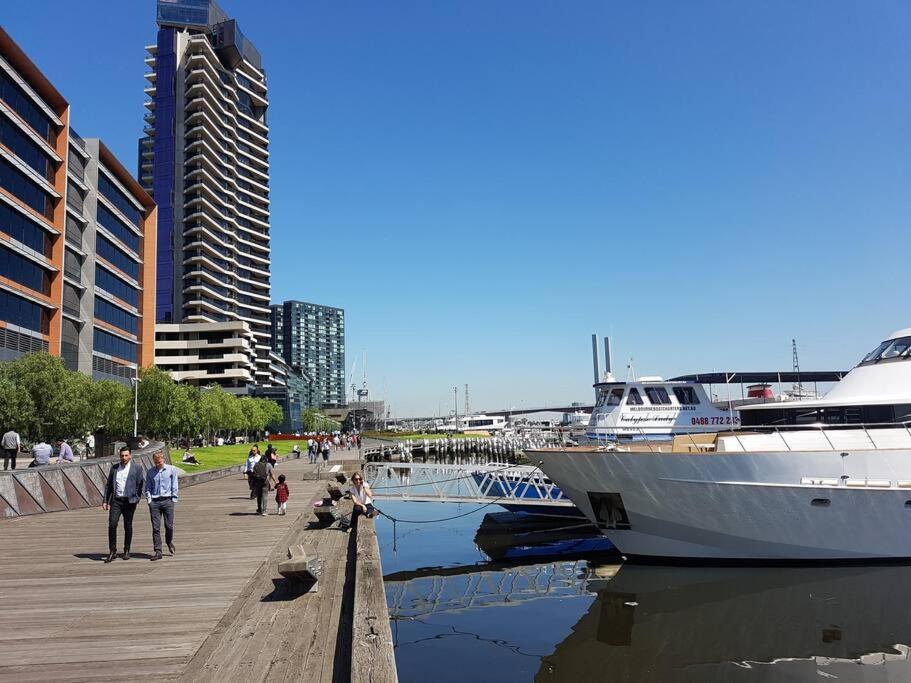 Melbourne Docklands Riverside Views Dış mekan fotoğraf