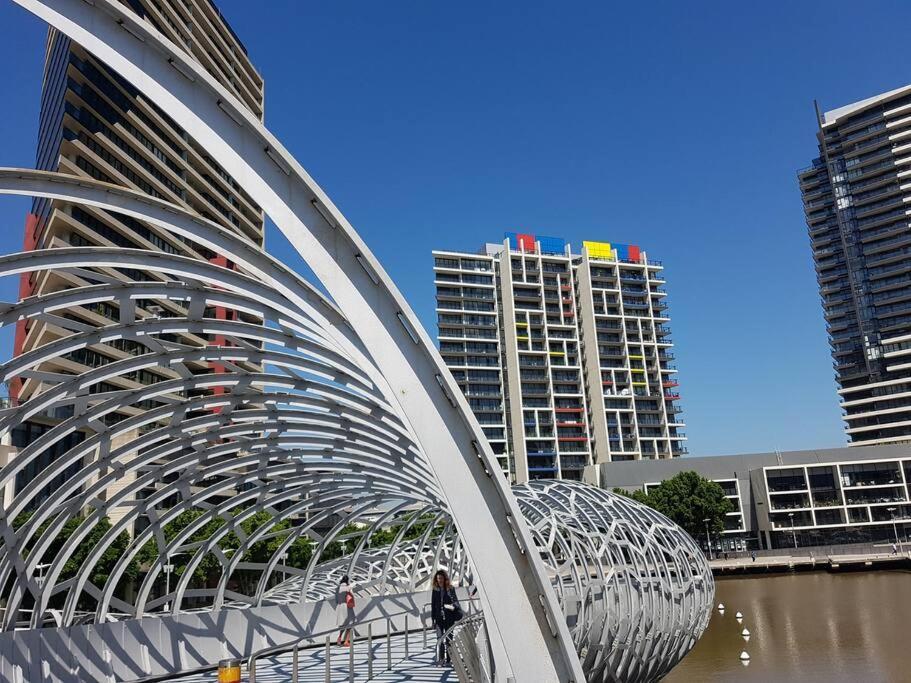 Melbourne Docklands Riverside Views Dış mekan fotoğraf