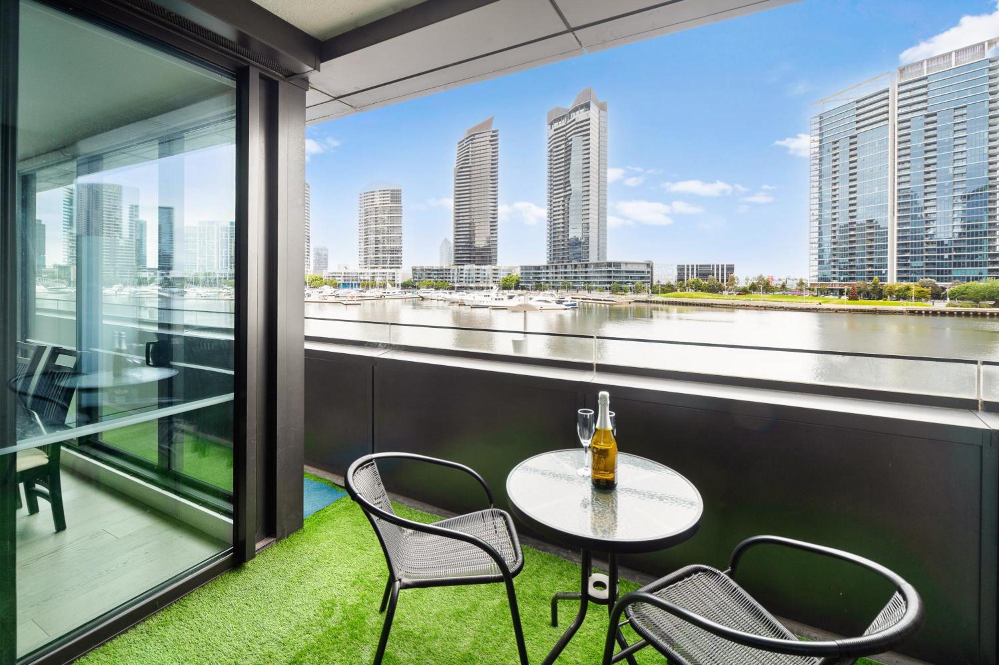 Melbourne Docklands Riverside Views Dış mekan fotoğraf